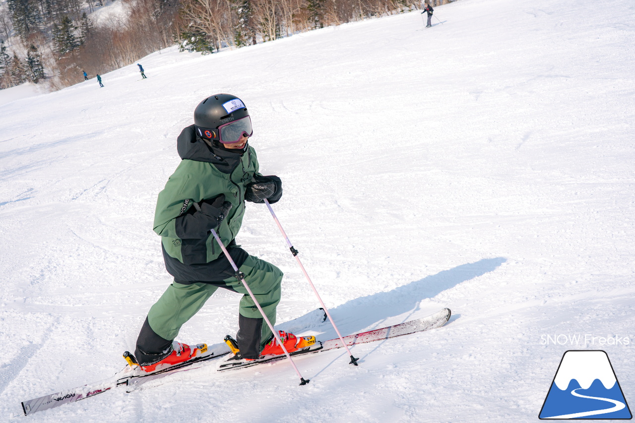キロロリゾート｜[okaphoto]ことフォトグラファー・岡崎宜紀さんの撮影に密着。被写体となるのは...全日本スキー技術選ファイナリスト『原田侑駿 - Yuma Harada』(^^)/